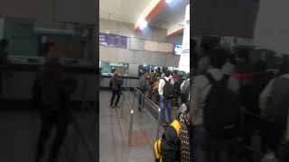 preview picture of video 'Varanasi station tickets counter'