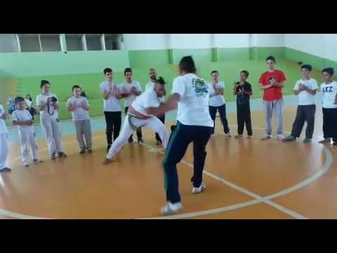 INSTRUTOR FUMAÇA BARRA VENTO CAPOEIRA E INSTRUTOR SÉRGINHO CORDÃO DE OURO EVENTO EM SANTIAGO