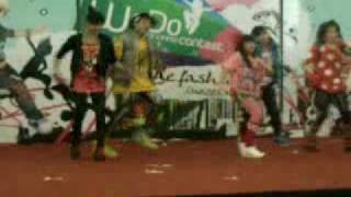 We Zaa Cool Cover Dance &quot;Amber F(x) Lachata&quot; chu lollipop