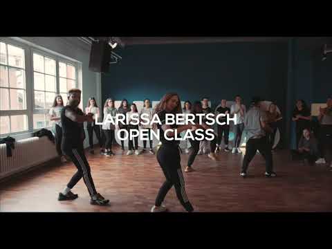 OPEN CLASS LARISSA BERTSCH TANZSCHULE WEISS