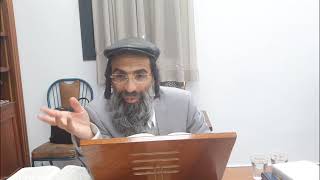 הרב חיים אלוש שליט"א | כל העולם כולו חציו חייב חציו זכאי ואתה מטה לפה או לפה בחירה שלך!!