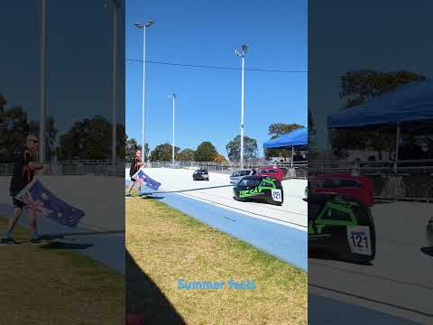 Feeling like summer at Hanson Reserve for the FCR Velodrome Day #racing #carbonfiber #velomobile