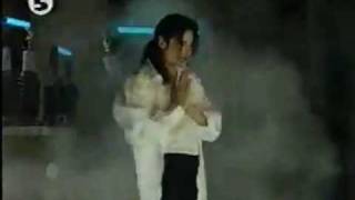 Michael Jackson Pepsi Commercial - The Making Of Who Is It - (Dreams) - (1992)