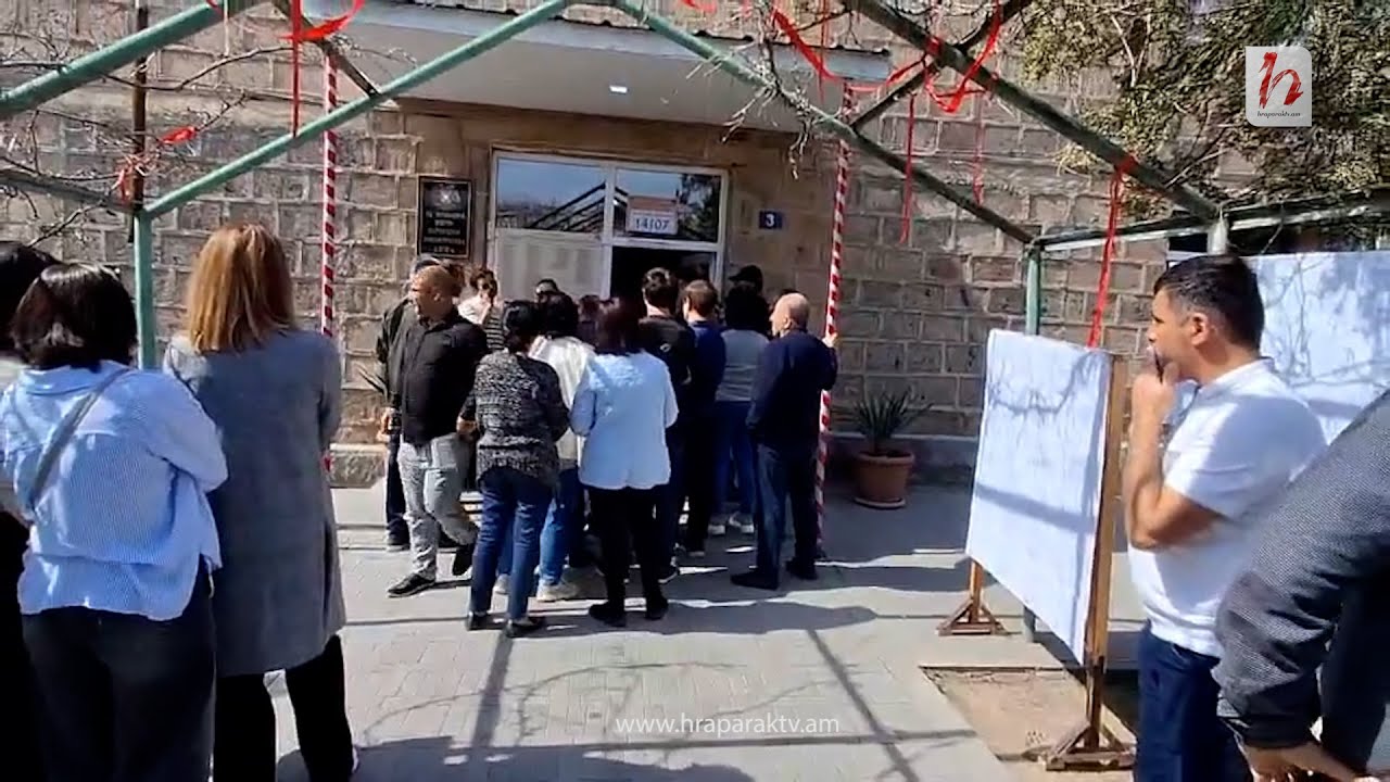 Մեծ կուտակումներ` Մերձավանում