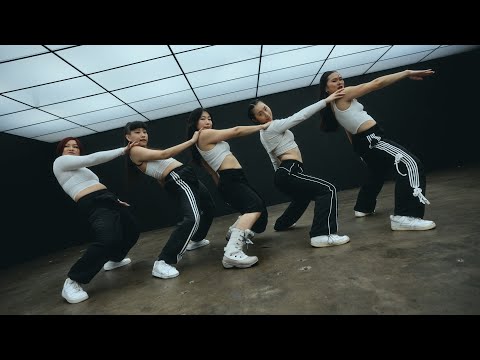 Bensley - Samurai (ft. MYLK) [Official Music Video]