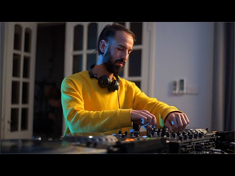 Flux#04 | Dusan Nikolic