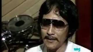 Download lagu Wawancara TONNY KOESWOYO (Koes Plus/Koes Bersaudara) 1985 | (Bahasa Inggris) mp3 Download lagu Wawancara TONNY KOESWOYO (Koes Plus/Koes Bersaudara) 1985 | (Bahasa Inggris) mp3