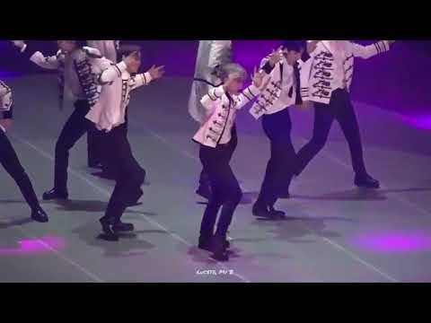 171126 The EℓyXiOn in Seoul - KoKoBop 백현 ver.