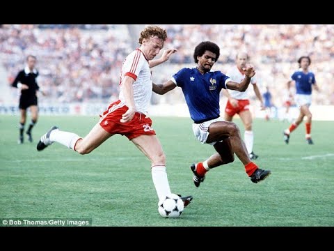 Zbigniew Boniek vs France | 1982 World Cup | Poland Secures 3rd Place