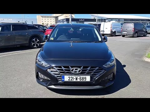 Hyundai i30 Diesel Deluxe - Image 2