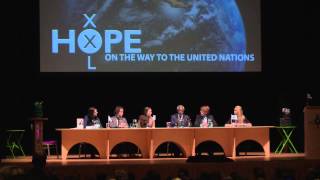 Kofi Annan at the HOPE XXL table (European HOPE XXL Conference Leiden)