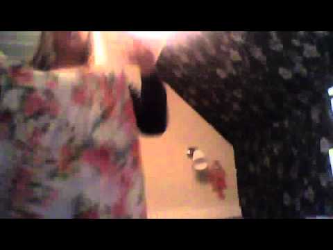 vilken klänning ska vinna