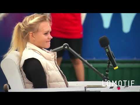 beautiful young tennis chair umpire Vladlena Samenkova