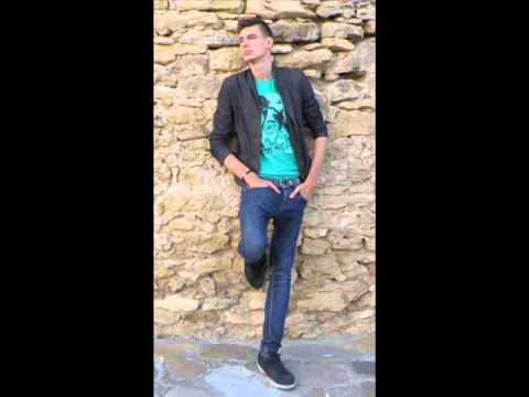 Alex Maxim - Singuratatea mea ( Live )