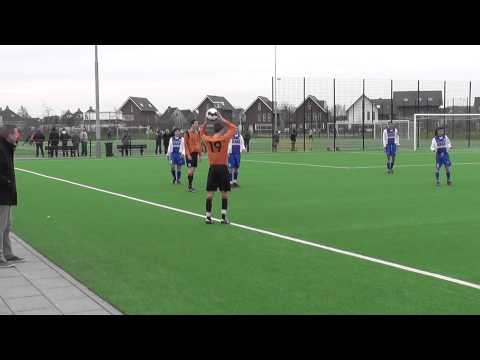 25 jan 2014 VV De Meern B2 - Elinkwijk B2 vr 4-2 Bewegingen van Abel