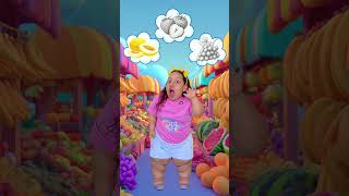 Esconde esconde das CORES 🍓🍇  Aprendendo com Maria Clara MC Divertida