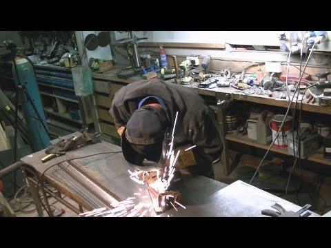 Building Shibumi EP 32 - Progress on Aft fuel tank - Steel Boat Build