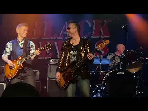 SWEET BABY DOLL- Black Devils Feat - Ile Kallio 29.11.2025