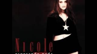 Nicole - Tres pies al gato.