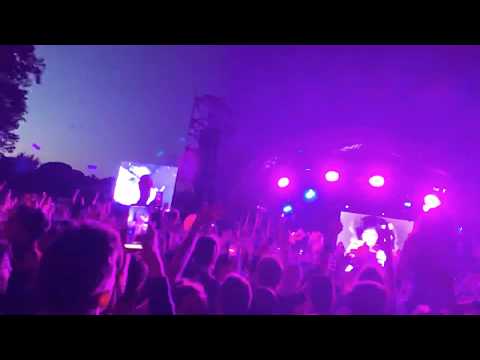 Chaka Khan: I’m Every Woman at Mighty Hoopla Festival