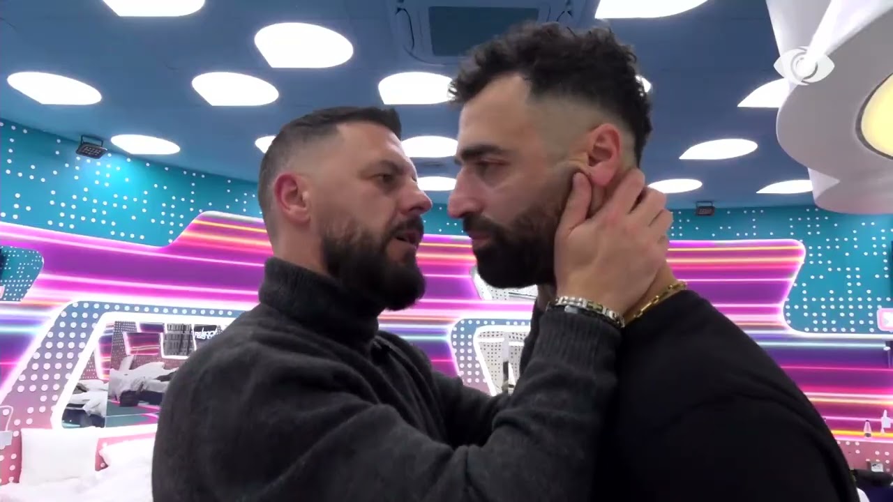“Lëre të komentojë”/ Miri këshillon Erikun për debatin me Kristin
