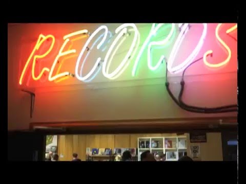 Record Store Day morning at Real Groovy 2016