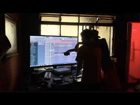 Igor Almeida - Gravando Música (Clouds no Beat & Trevor Whippa)