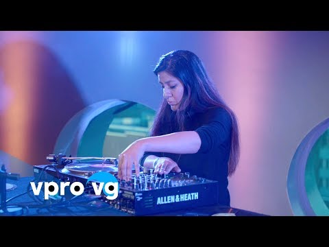 Maria Chavez - The Language of Chance #2(live @LGW2018)