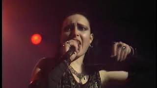 Siouxsie And The Banshees (with Robert Smith)  -  Spellbound  (Live at Royal Albert Hall1  - 1983)