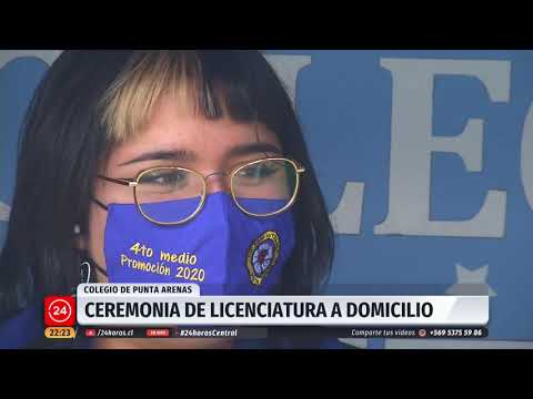 Colegio de Punta Arenas realizó ceremonia de licenciatura a domicilio | 24 Horas TVN Chile