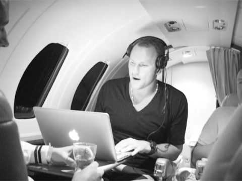 Mark Knight caught on camera...3 festivals, 2 countries, 12 hours and a stage dive (almost!)