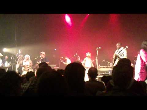 Congotronics vs Rockers