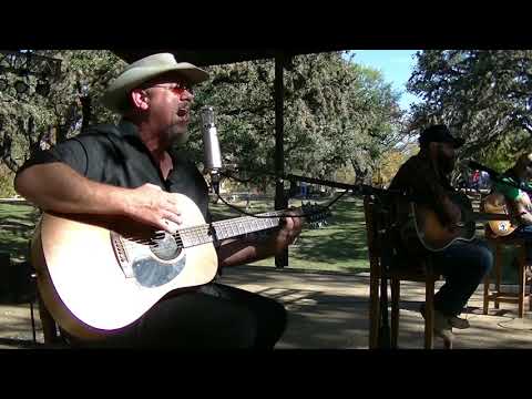 Luckenbach Song Swap 2020 21 Tom McElvain - Lady in Red.mp4
