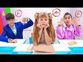 I Bambini Mostrano Come La Conoscenza A Scuola Sia La Cosa Più Importante