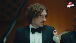 Airheads the pianist's hands