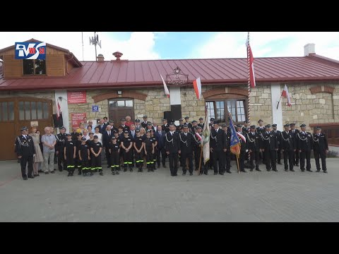 ZABYTKOWA REMIZA OSP W ZAWICHOŚCIE W PEŁNYM BLASKU