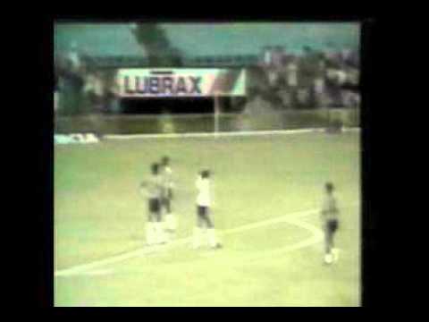 Botafogo 3 x 0 Americano 1977