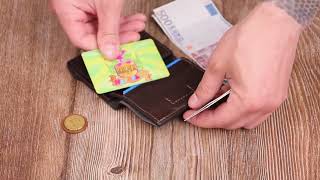 Зручний чоловічий гаманець у три складання Grande Pelle 16787 темно-коричневий