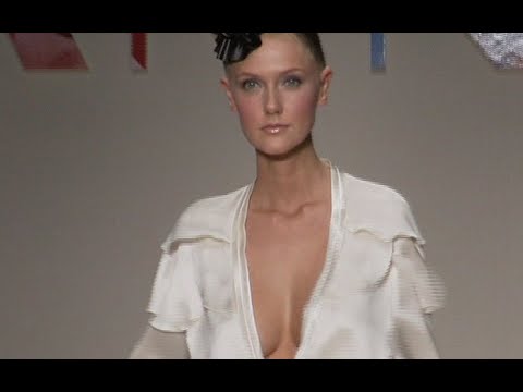 KRIZIA Spring Summer 2010 Milan - Fashion Channel
