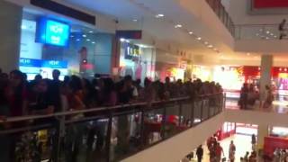 preview picture of video 'ESBEDA at Oberoi Mall, Goregaon'