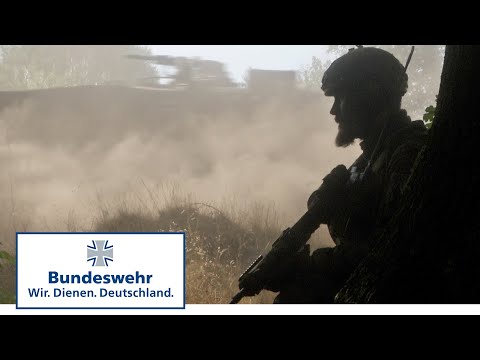 Operationsart Angriff – Panzergrenadiere der Bundeswehr stoßen vor