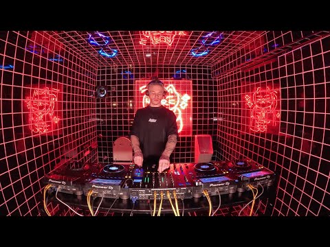 Mia Mendi | The Litter Box Ep. 2