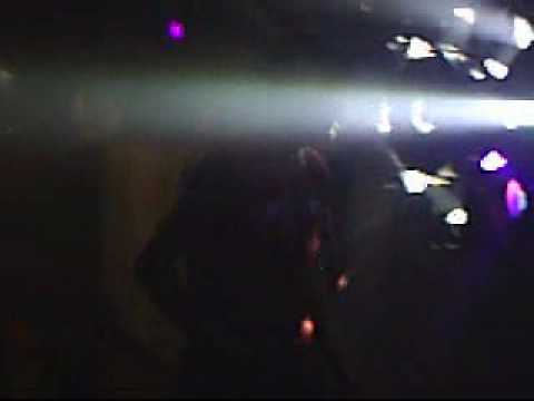 DJ ROBSOM DE RONDONÓPOLIS (TOCANDO EM UMA FESTA ).wmv