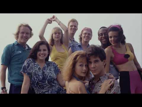 Amy Sky - We Can't Look Back (Degrassi: School's Out End Theme)