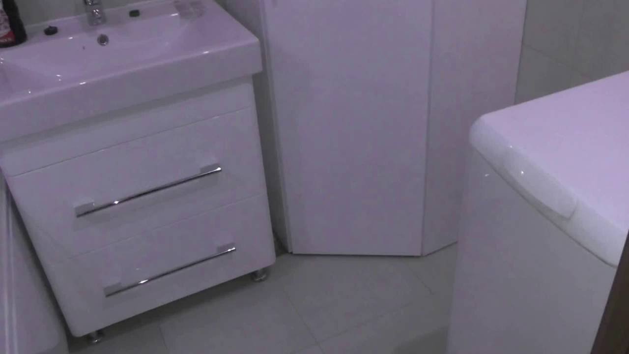 Угловой шкаф в ванную комнату из МДФ. Фурнитура Блюм. Шкафы Киев.