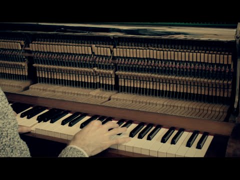 Oskar Schuster - Singur (Live Piano Solo)