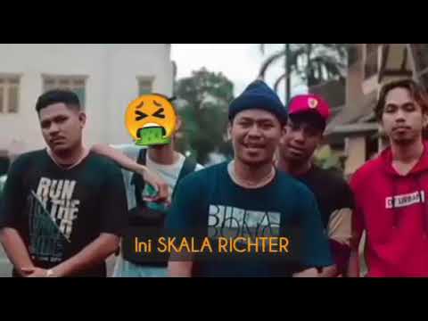 Rocket Alif #Eminem Melanesia - Badiam + Lirik (disstrack)