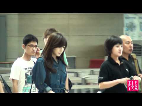 [fancam] 110908 Incheon airport departure SNSD TIFFANY