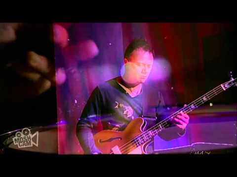 James Muller Trio - Untitled 2 (Live in Sydney) | Moshcam