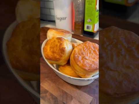 Biscuits in the air fryer 🤯